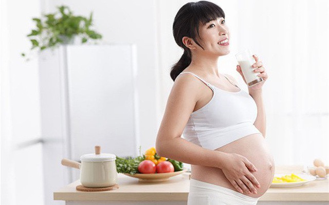 Thèm ăn thất thường là dấu hiệu có thai sớm 